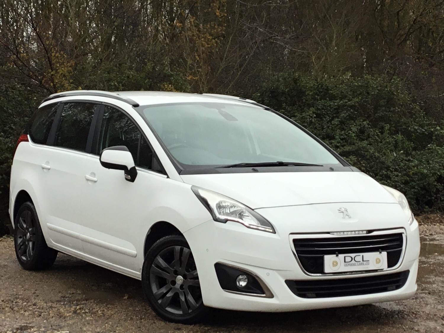 Used Peugeot 5008 2015 for sale - 77245324: Photo 3