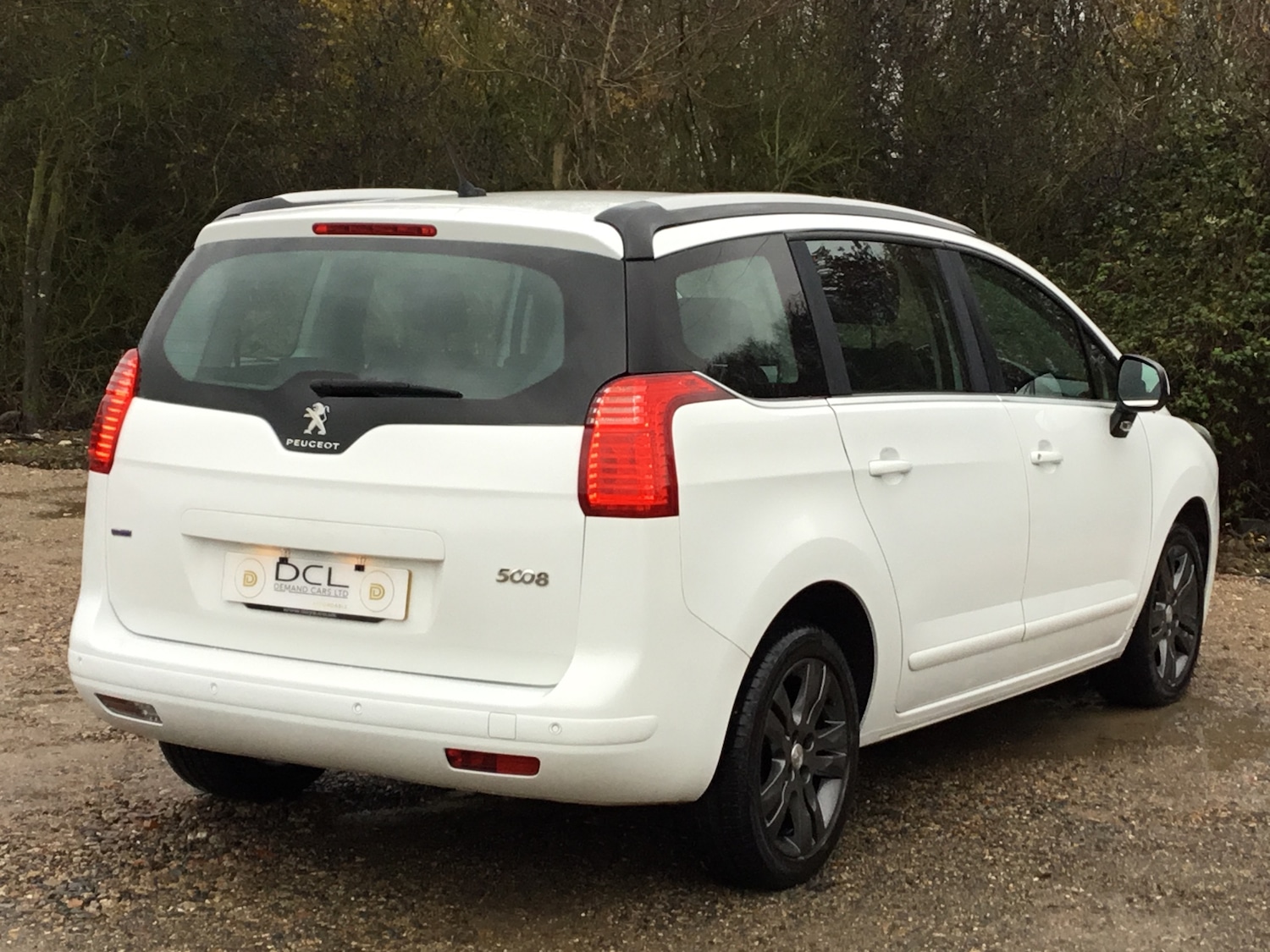 Used Peugeot 5008 2015 for sale - 77245324: Photo 5