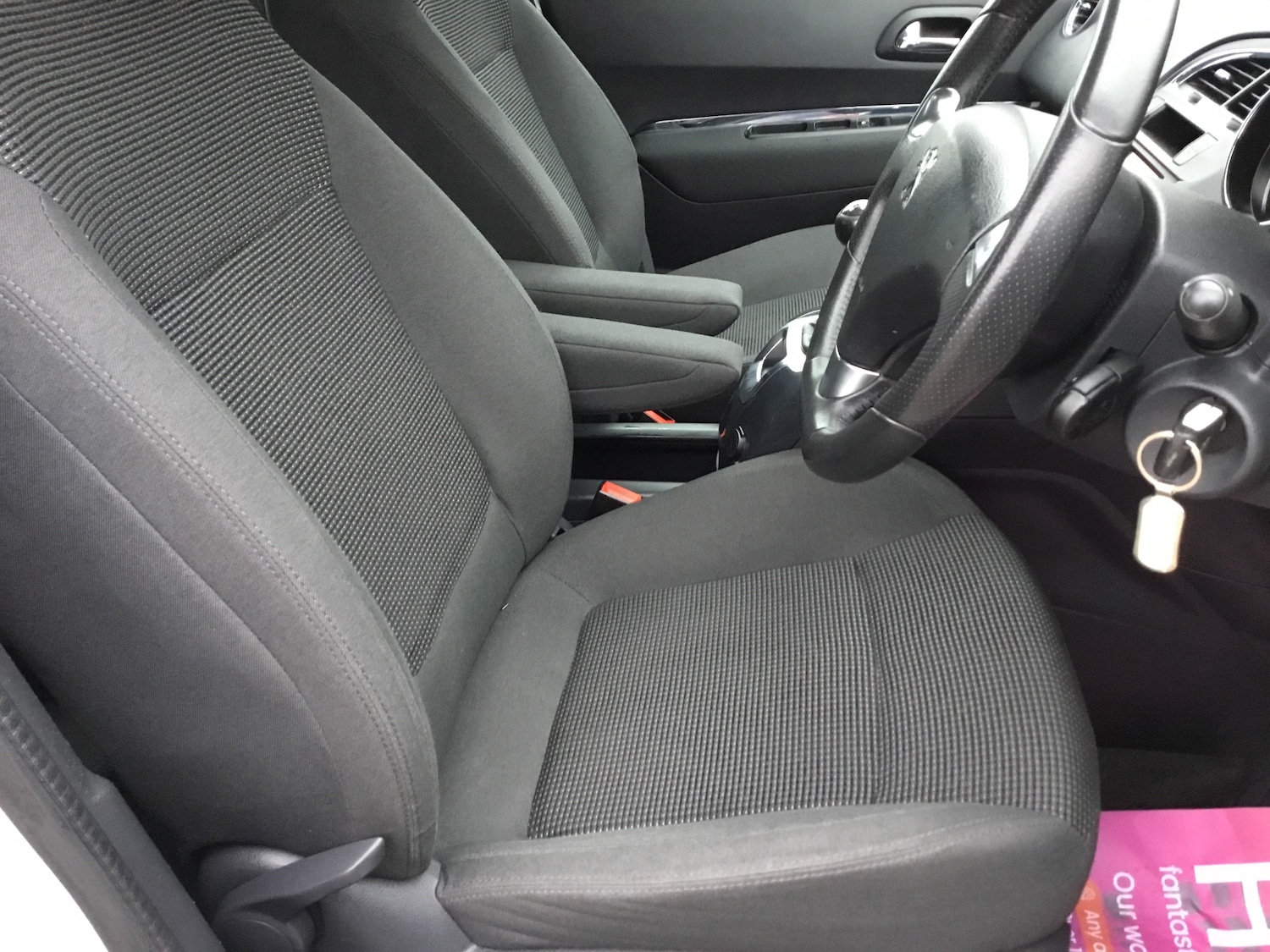 Used Peugeot 5008 2015 for sale - 77245324: Photo 9