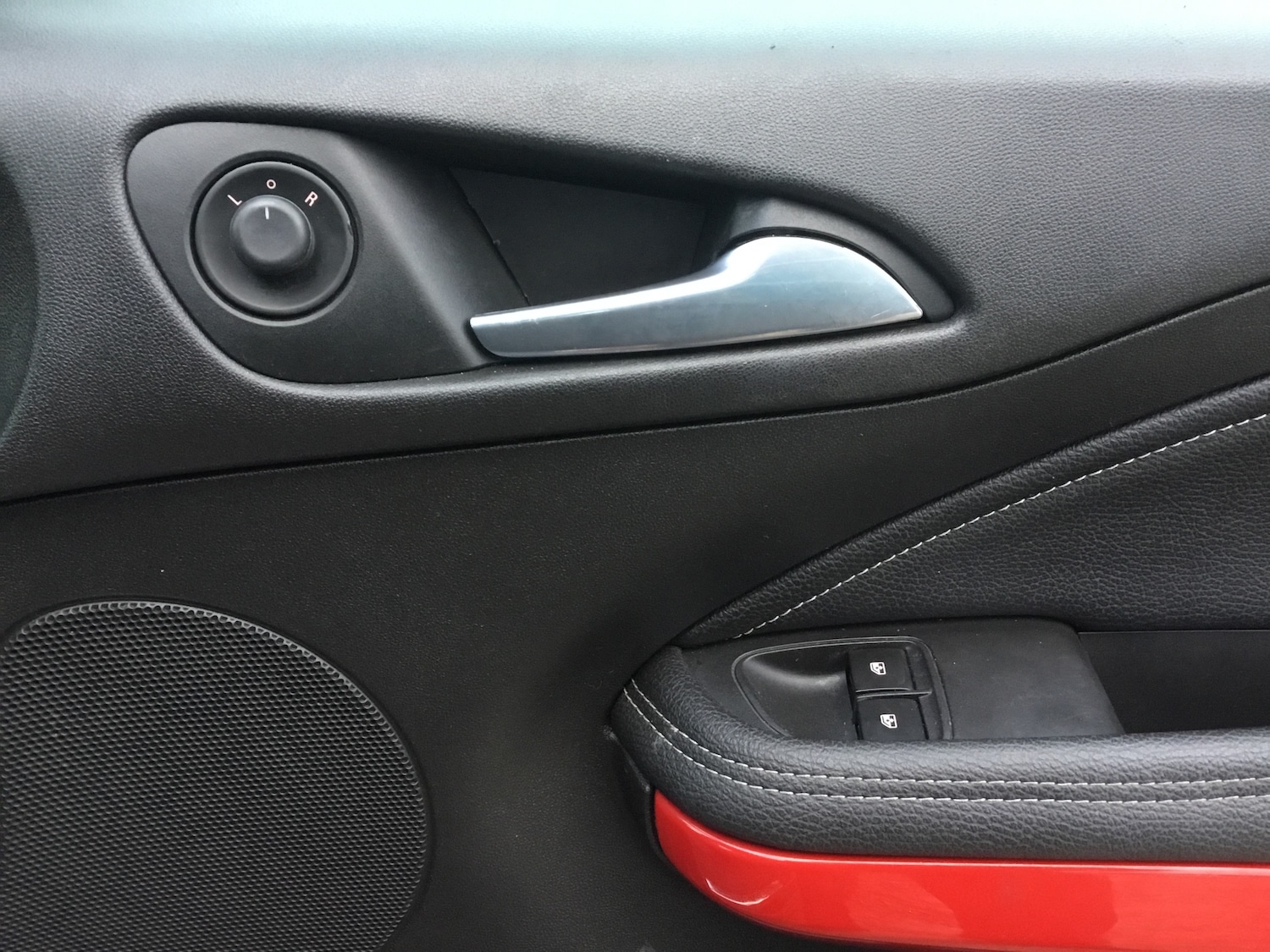 Used Vauxhall ADAM 2015 for sale - 77873710: Photo 19