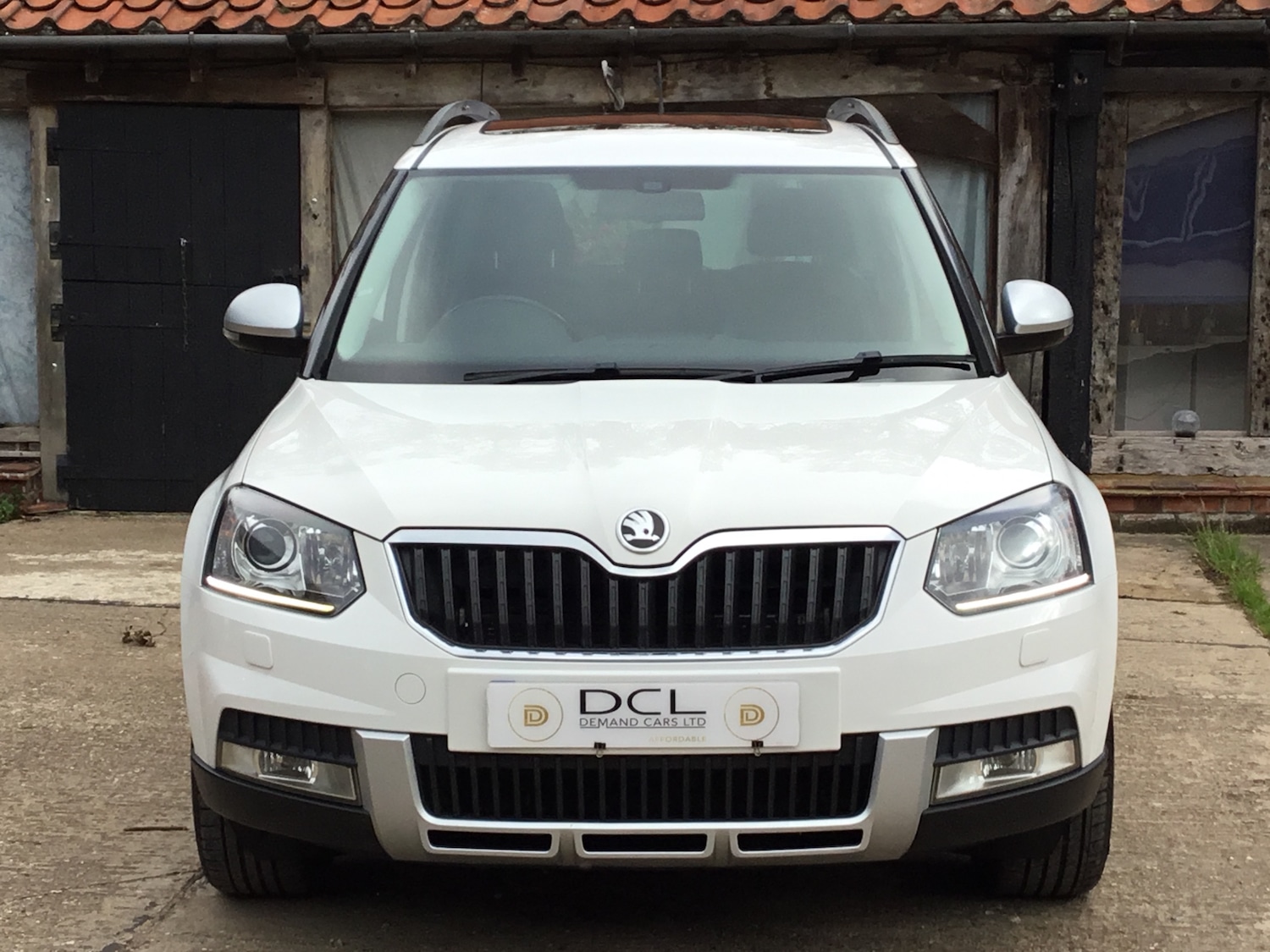 Used Skoda Yeti 2014 for sale - 76244028: Photo 2