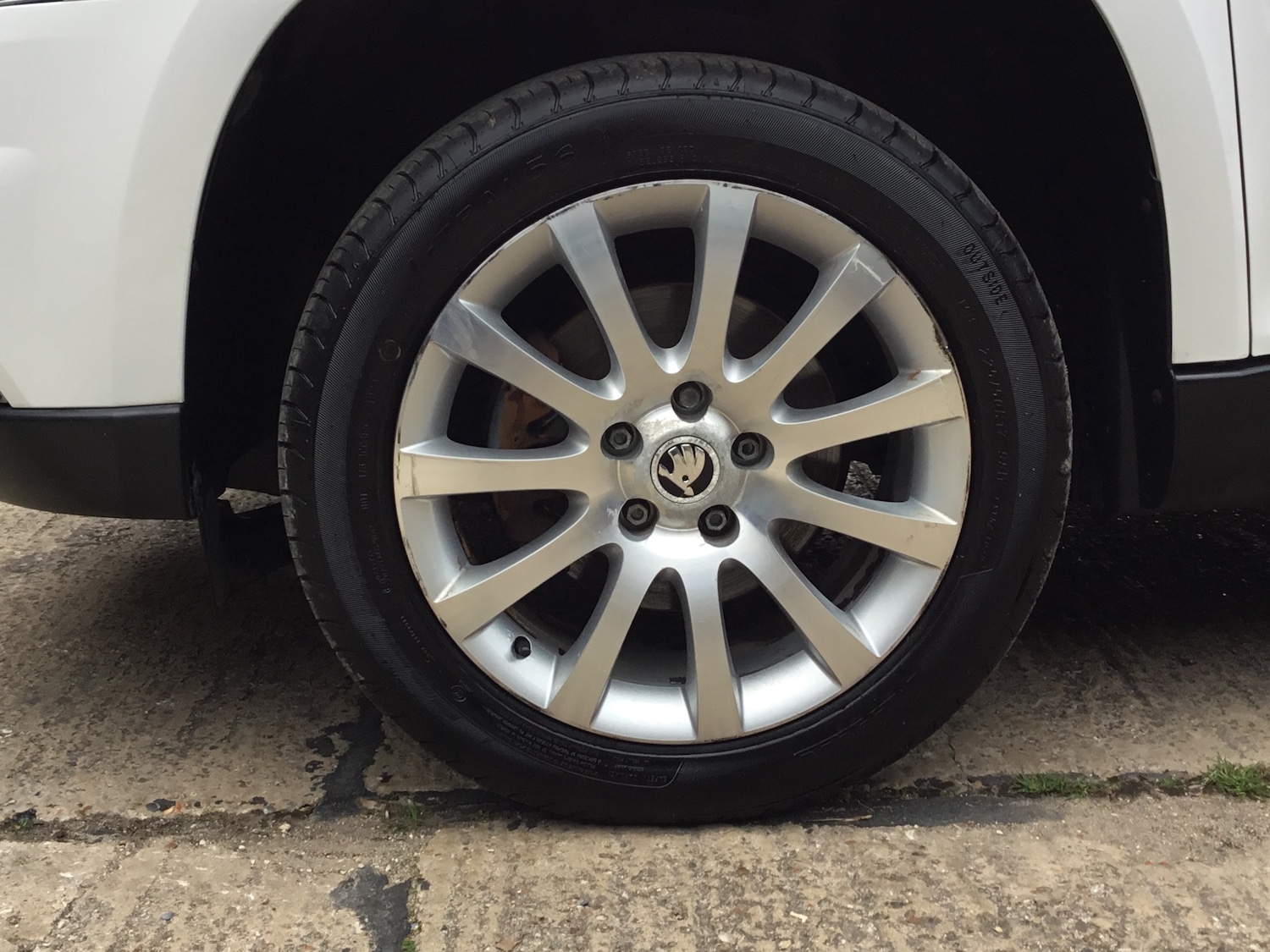 Used Skoda Yeti 2014 for sale - 76244028: Photo 24