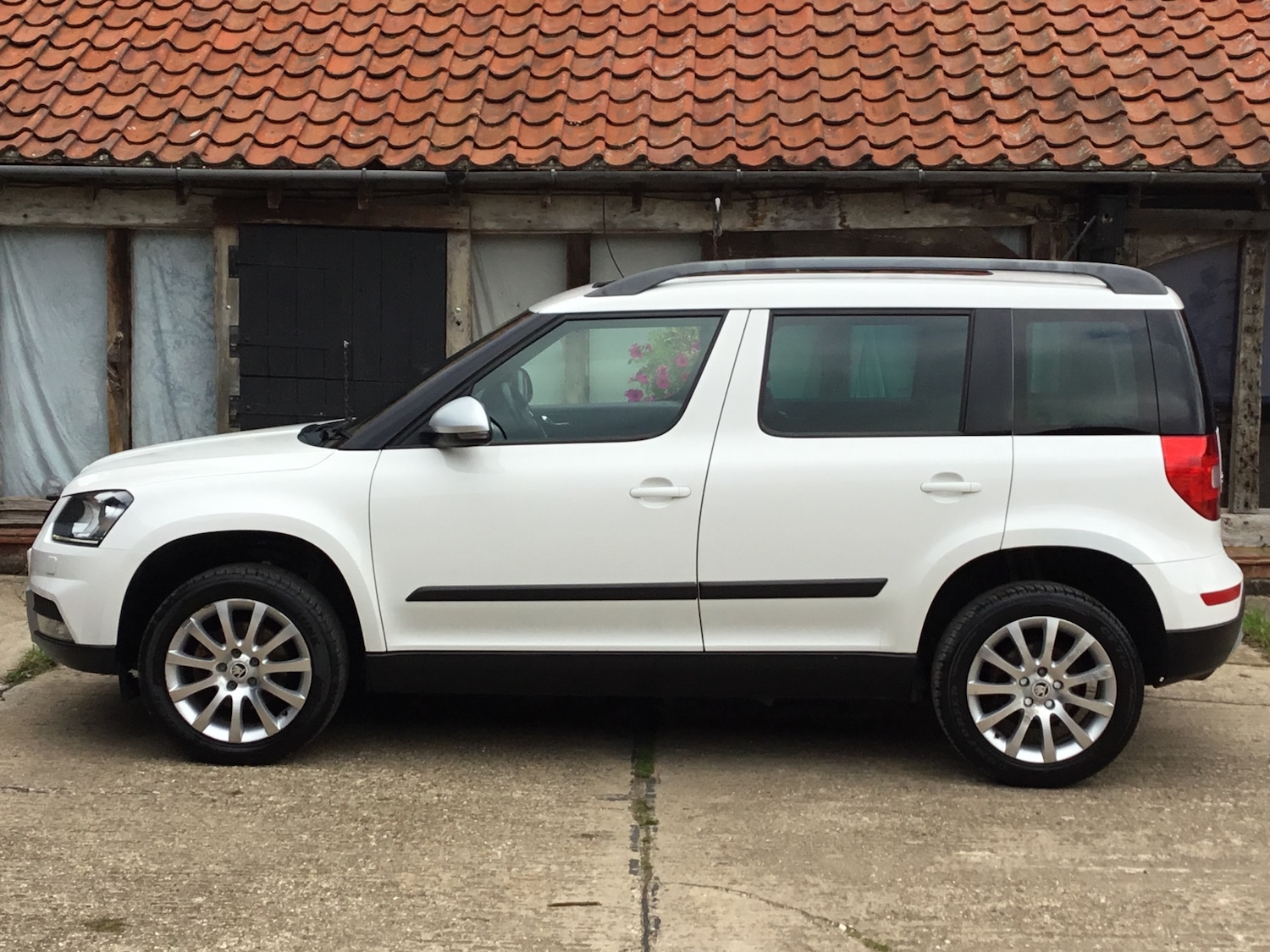 Used Skoda Yeti 2014 for sale - 76244028: Photo 8