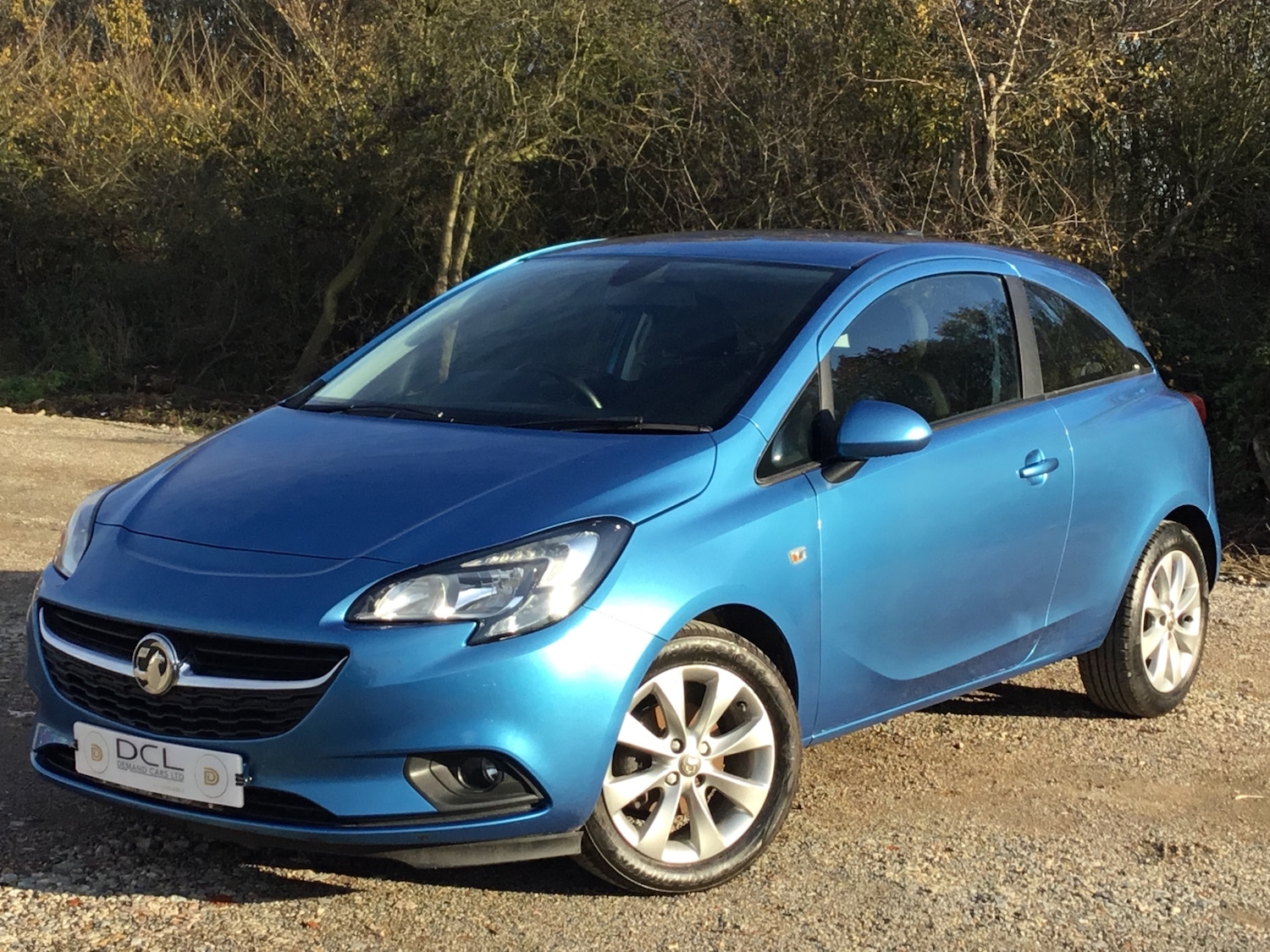Used Vauxhall Corsa 2017 for sale - 76748948: Photo 1