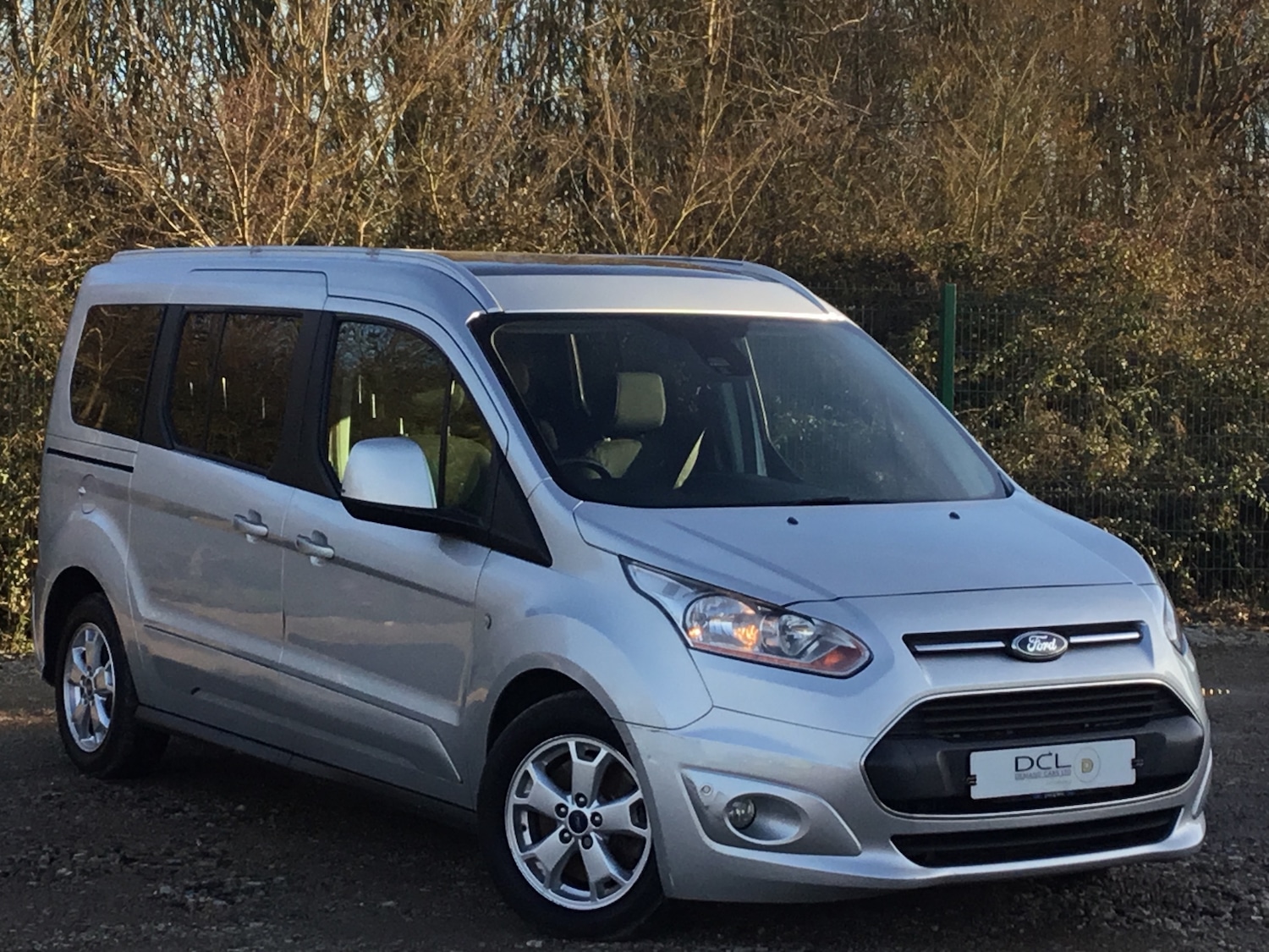 Used Ford Grand Tourneo Connect 2014 for sale - 77653411: Photo 3