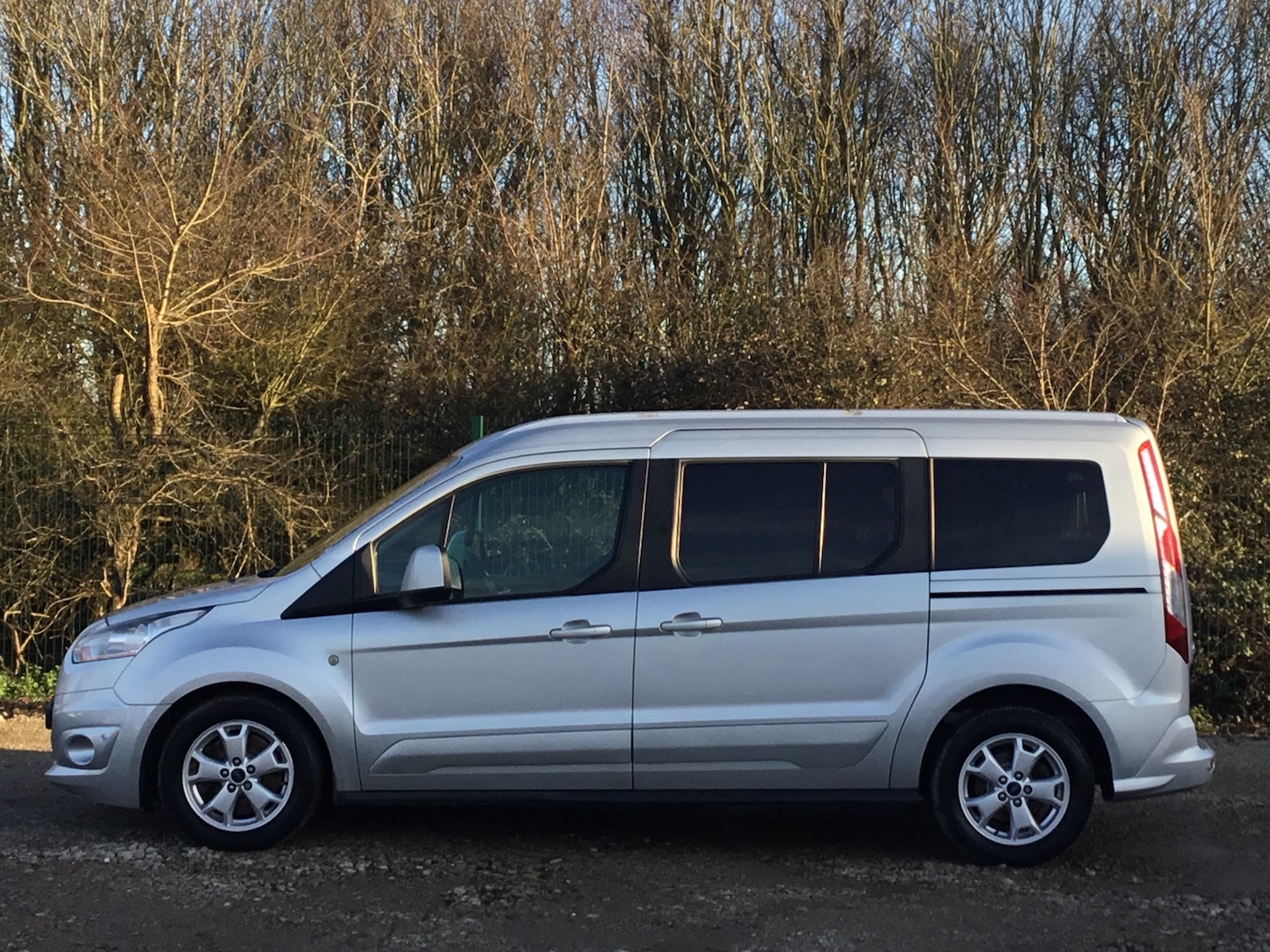 Used Ford Grand Tourneo Connect 2014 for sale - 77653411: Photo 8