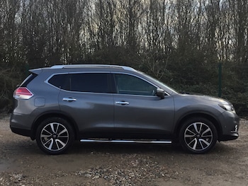 Used Nissan X-Trail 2014 for sale - 77275008: Photo