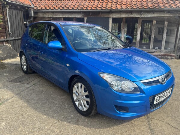 Used Hyundai i30 2010 for sale - 74851259: Photo 3