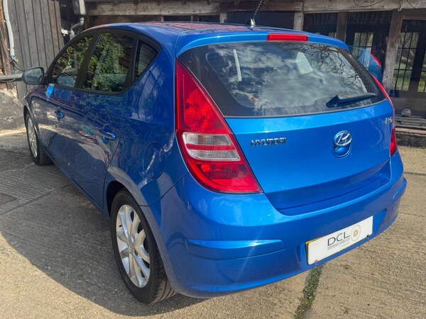 Used Hyundai i30 2010 for sale - 74851259: Photo 8