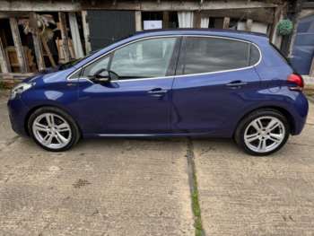 Used Peugeot 208 2017 for sale - 74850097: Photo