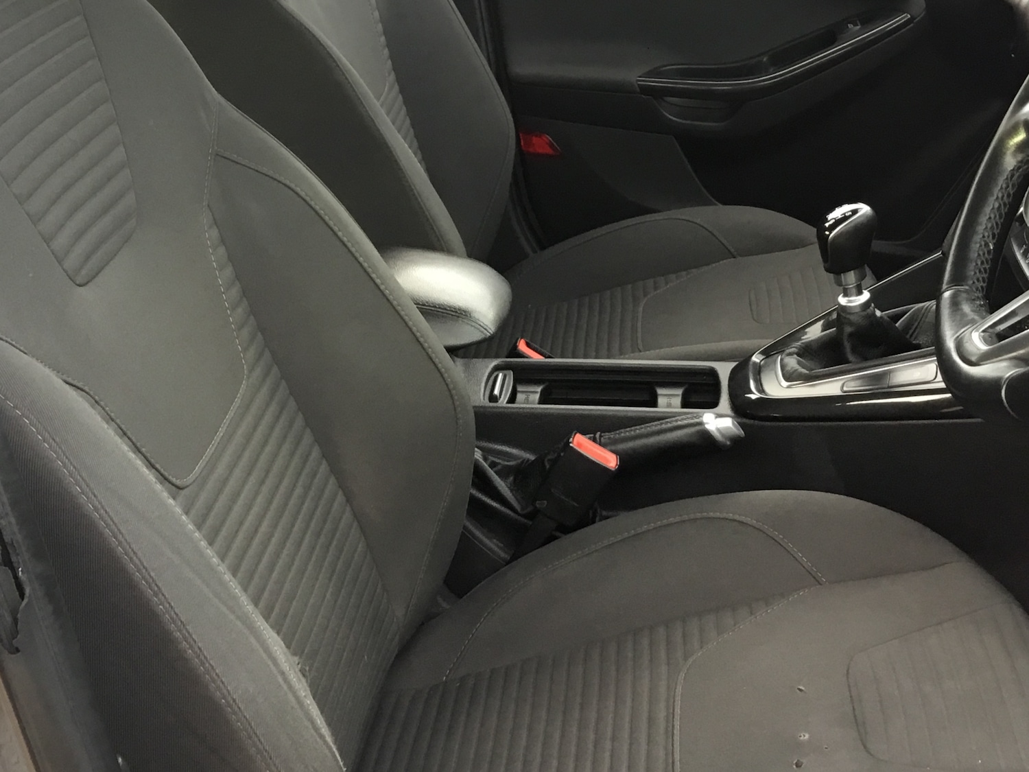 Used Ford Focus 2016 for sale - 76682314: Photo 9