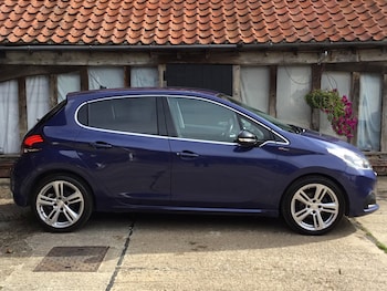 Used Peugeot 208 2017 for sale - 76181259: Photo 4