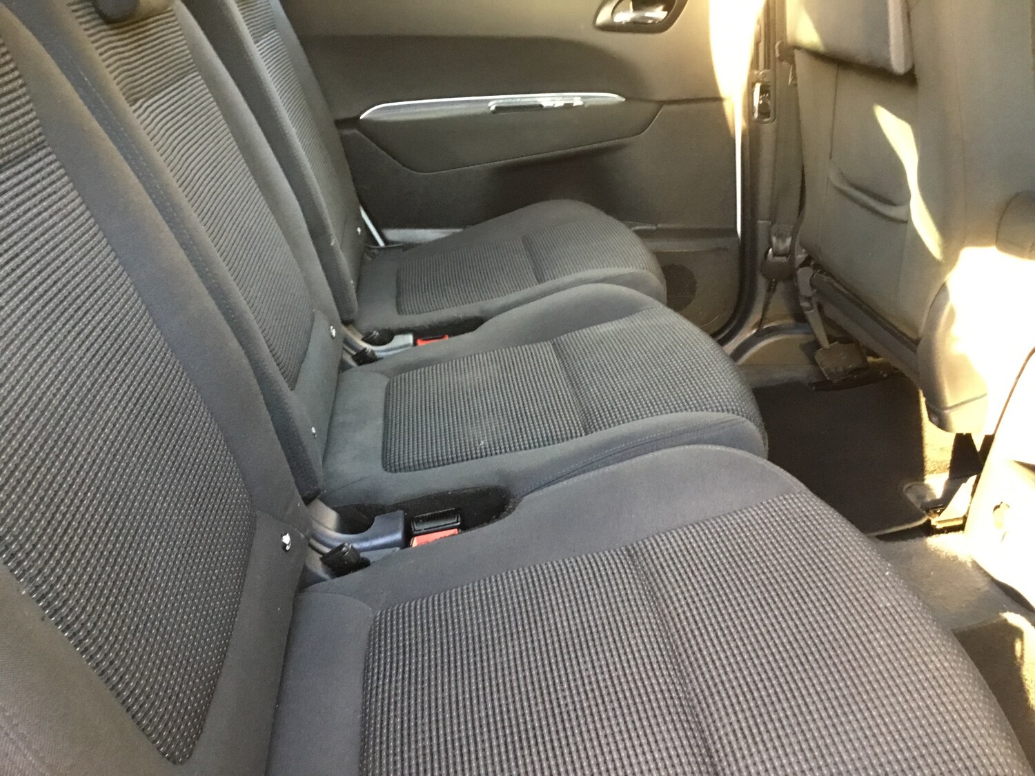 Used Peugeot 5008 2015 for sale - 76436466: Photo 10