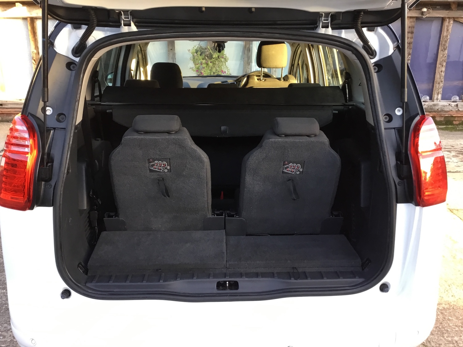 Used Peugeot 5008 2015 for sale - 76436466: Photo 14