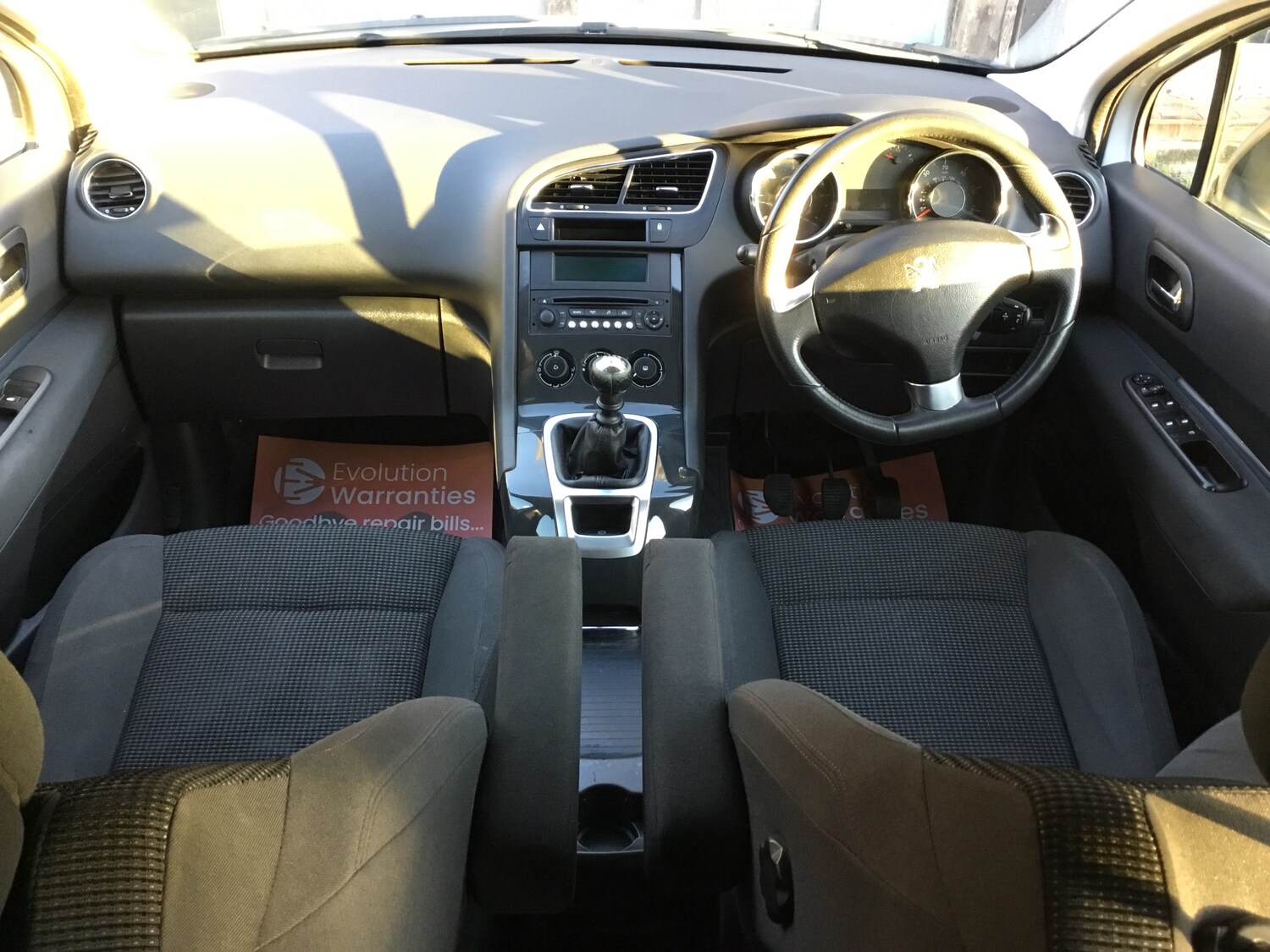 Used Peugeot 5008 2015 for sale - 76436466: Photo 16