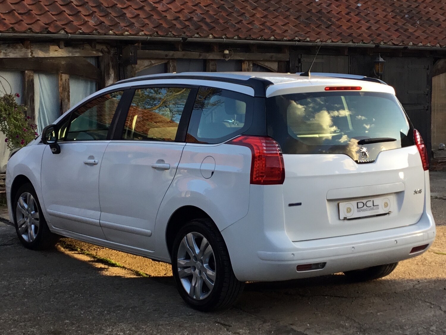 Used Peugeot 5008 2015 for sale - 76436466: Photo 7
