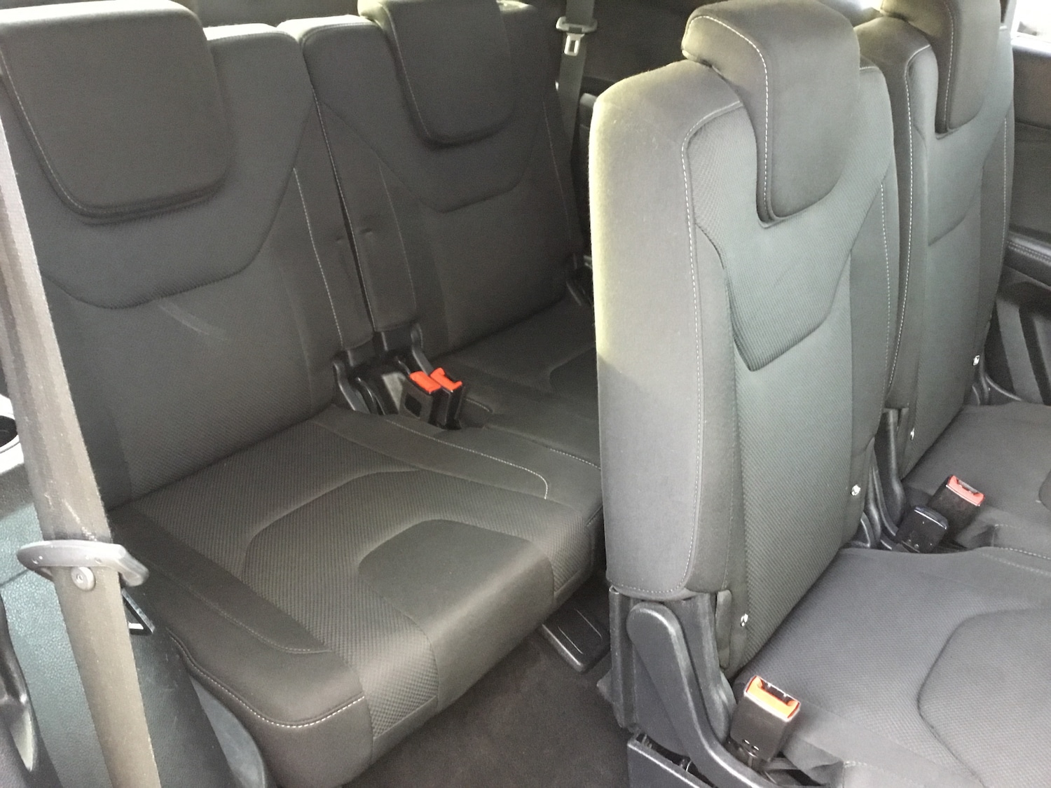 Used Ford S-Max 2017 for sale - 77046471: Photo 11