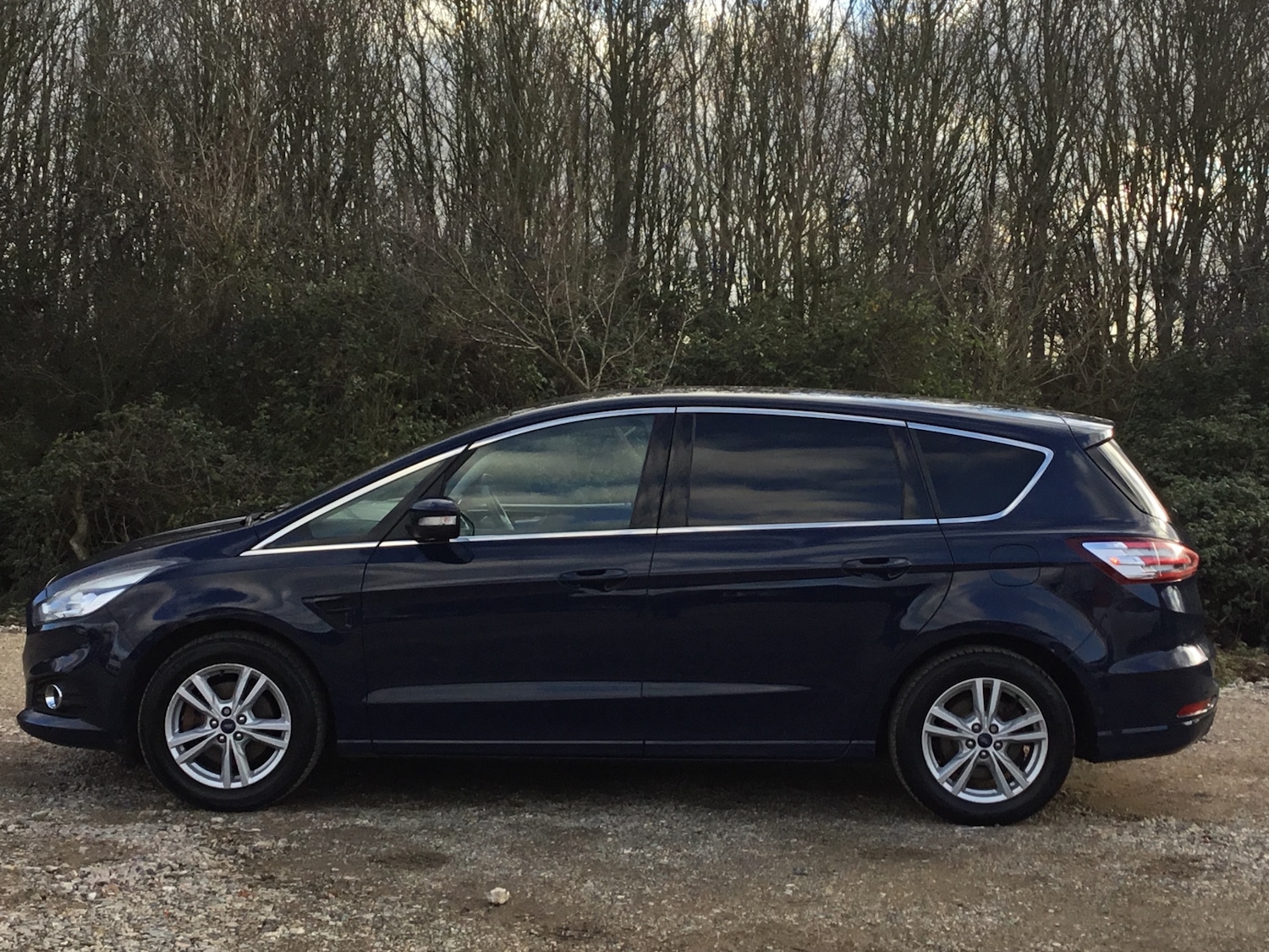 Used Ford S-Max 2017 for sale - 77046471: Photo 8
