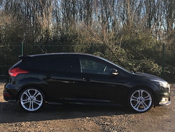 Used Ford Focus 2015 for sale - 77208730: Photo