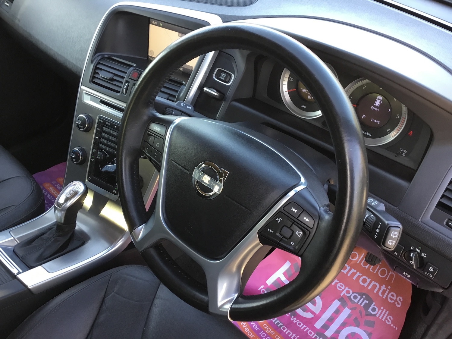 Used Volvo XC60 2012 for sale - 78175476: Photo 18