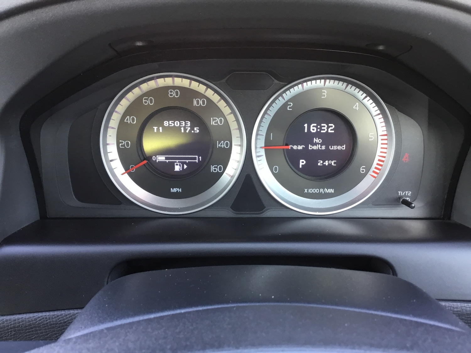 Used Volvo XC60 2012 for sale - 78175476: Photo 23