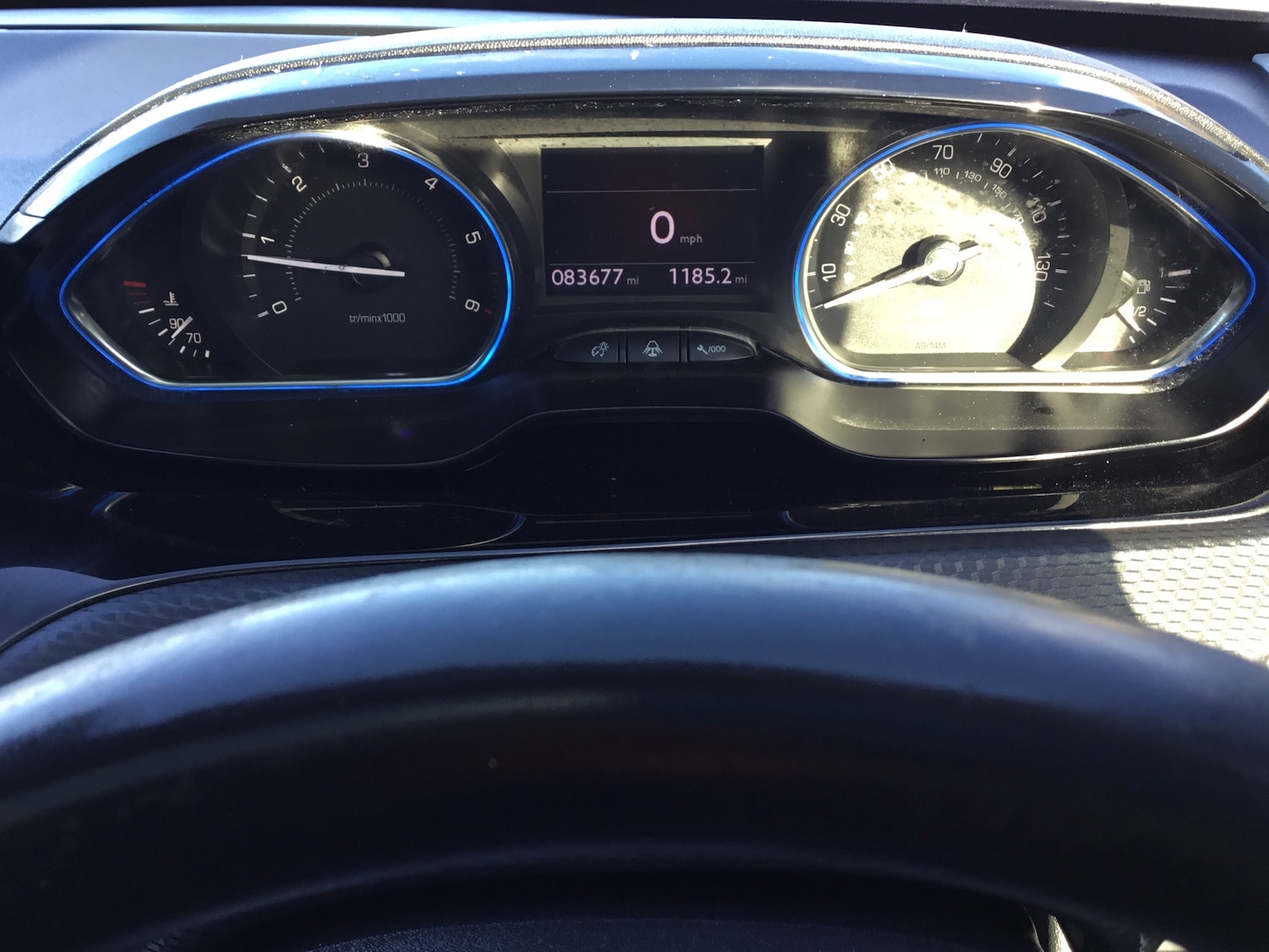 Used Peugeot 2008 2014 for sale - 77220592: Photo 24