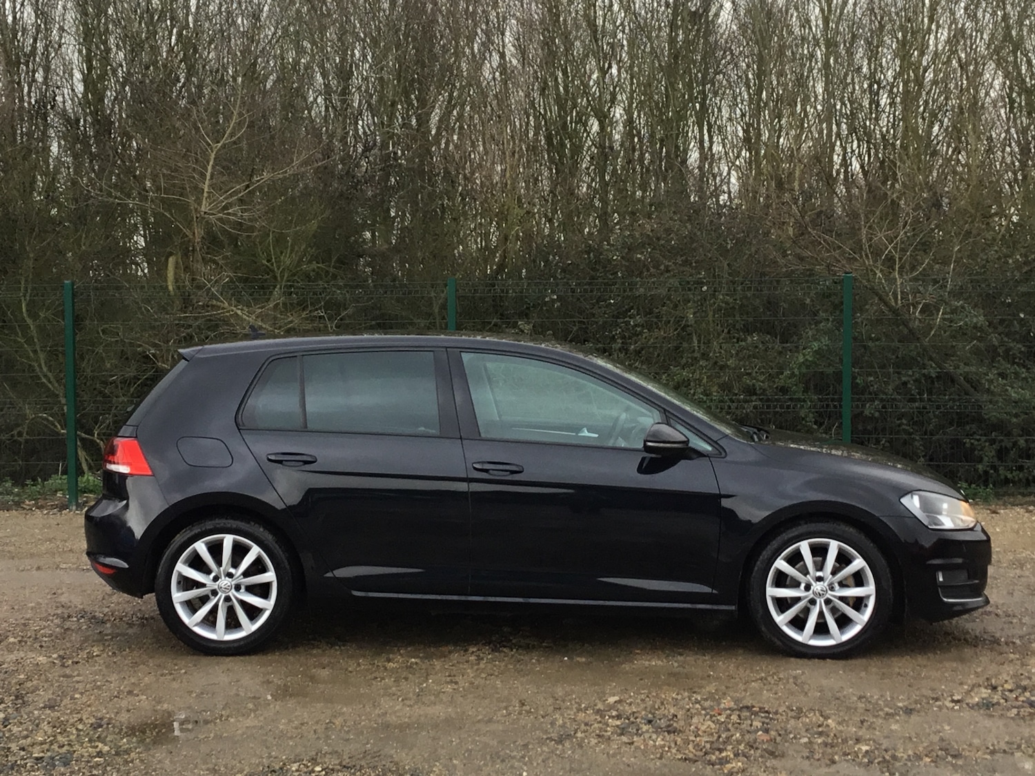 Used Volkswagen Golf 2015 for sale - 77530356: Photo 4