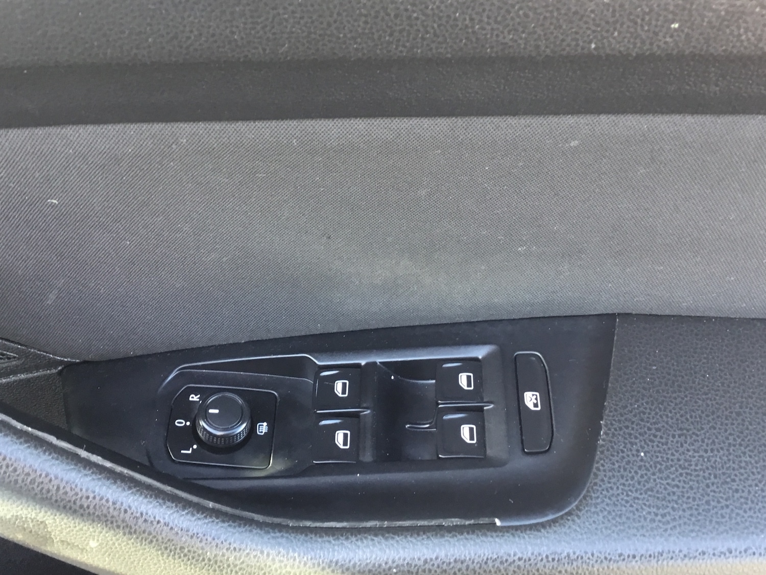 Used Volkswagen Passat 2015 for sale - 78209835: Photo 17