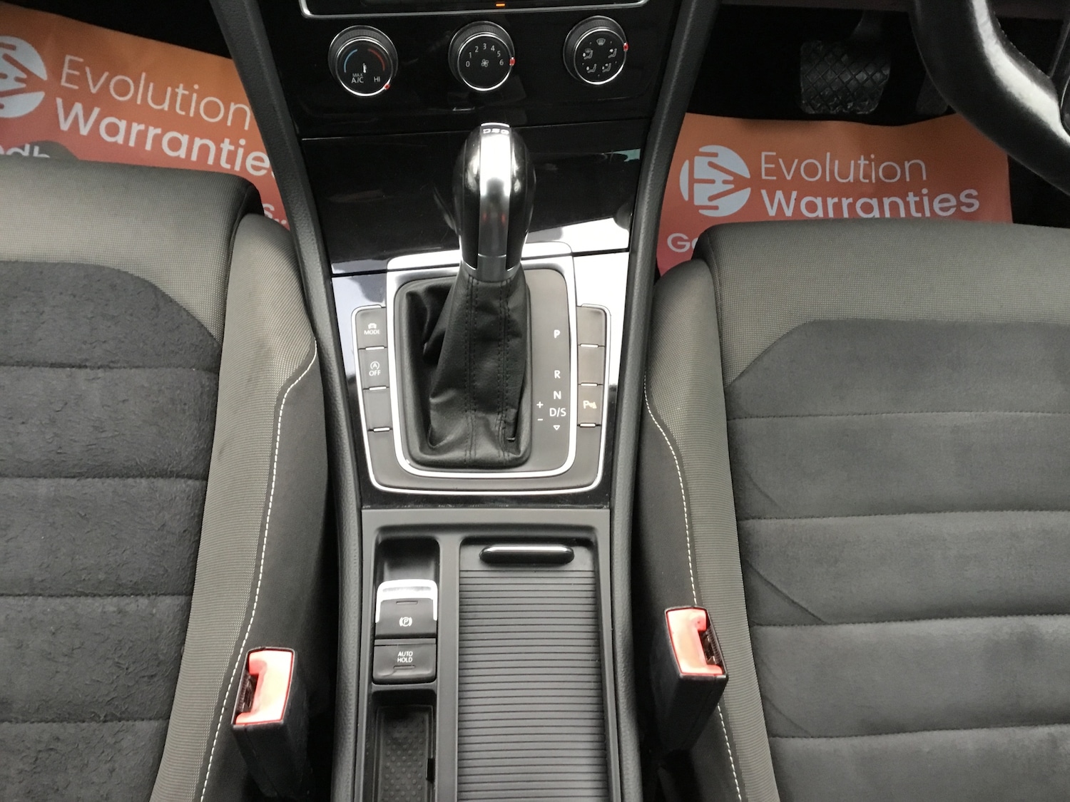 Used Volkswagen Golf 2013 for sale - 76682222: Photo 15