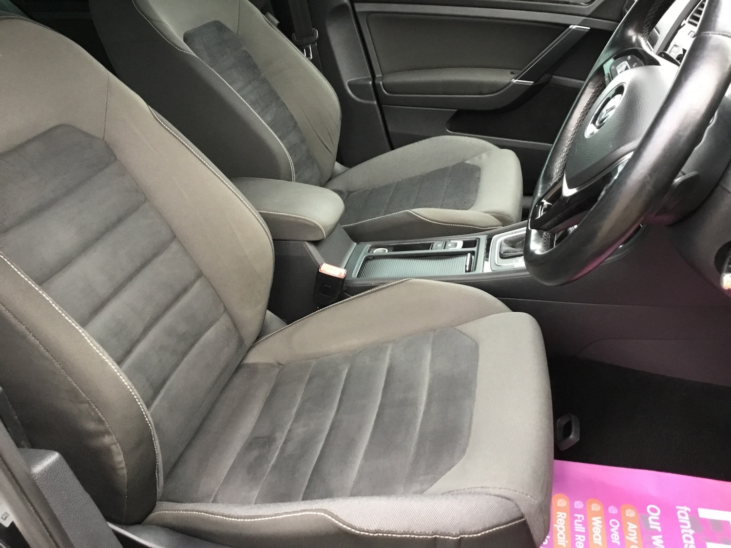 Used Volkswagen Golf 2013 for sale - 76682222: Photo 9