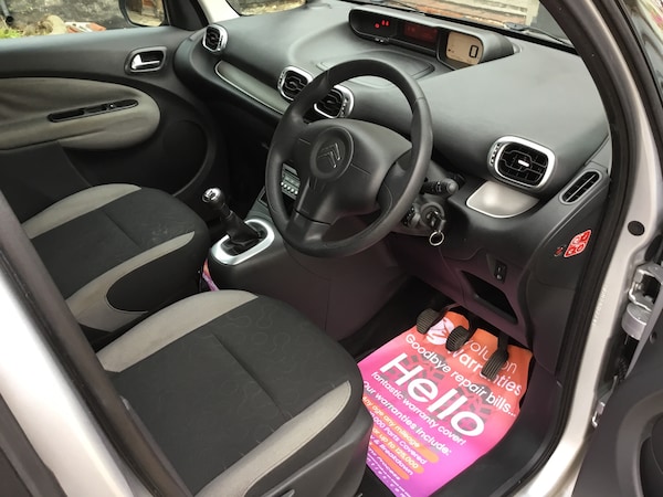 Used Citroen C3 Picasso 2011 for sale - 76170784: Photo 18