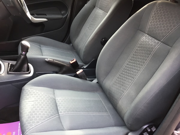 Used Ford Fiesta 2012 for sale - 76065708: Photo 12