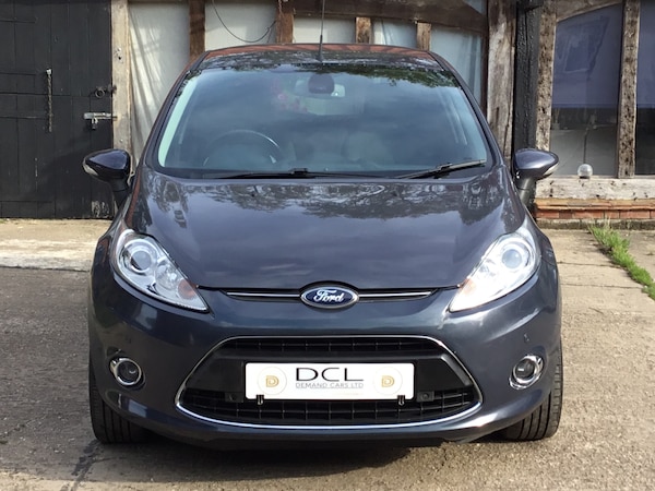 Used Ford Fiesta 2012 for sale - 76065708: Photo 2