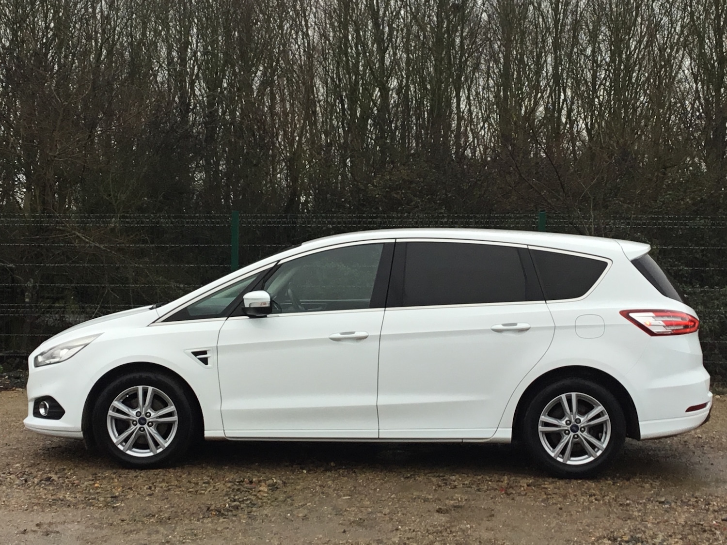 Used Ford S-Max 2016 for sale - 77431281: Photo 8