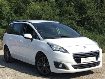 Used Peugeot 5008 2015 for sale - 79456946: Photo
