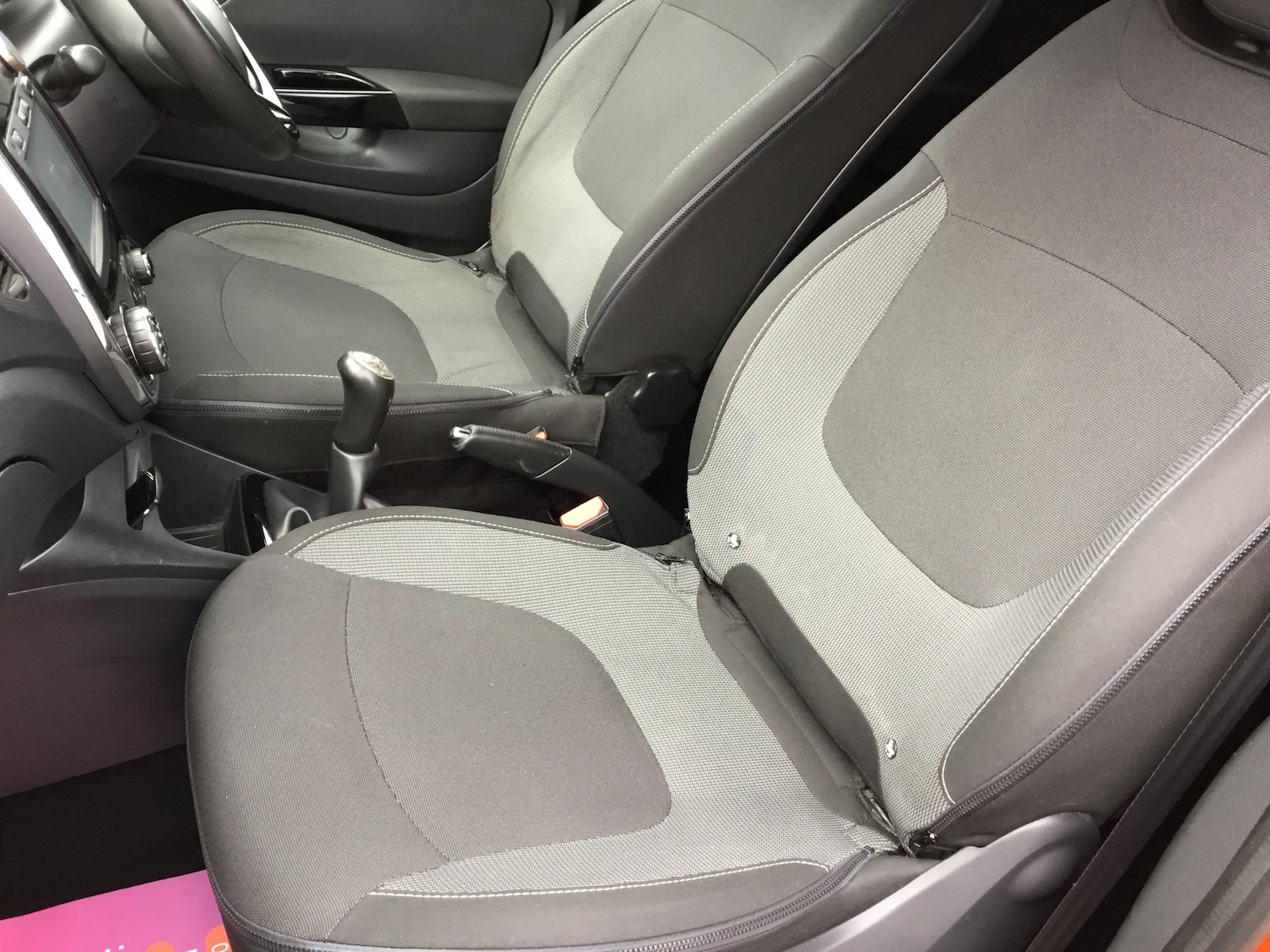 Used Renault Captur 2015 for sale - 76892642: Photo 12