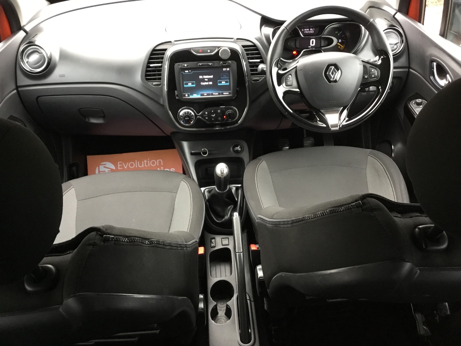 Used Renault Captur 2015 for sale - 76892642: Photo 13