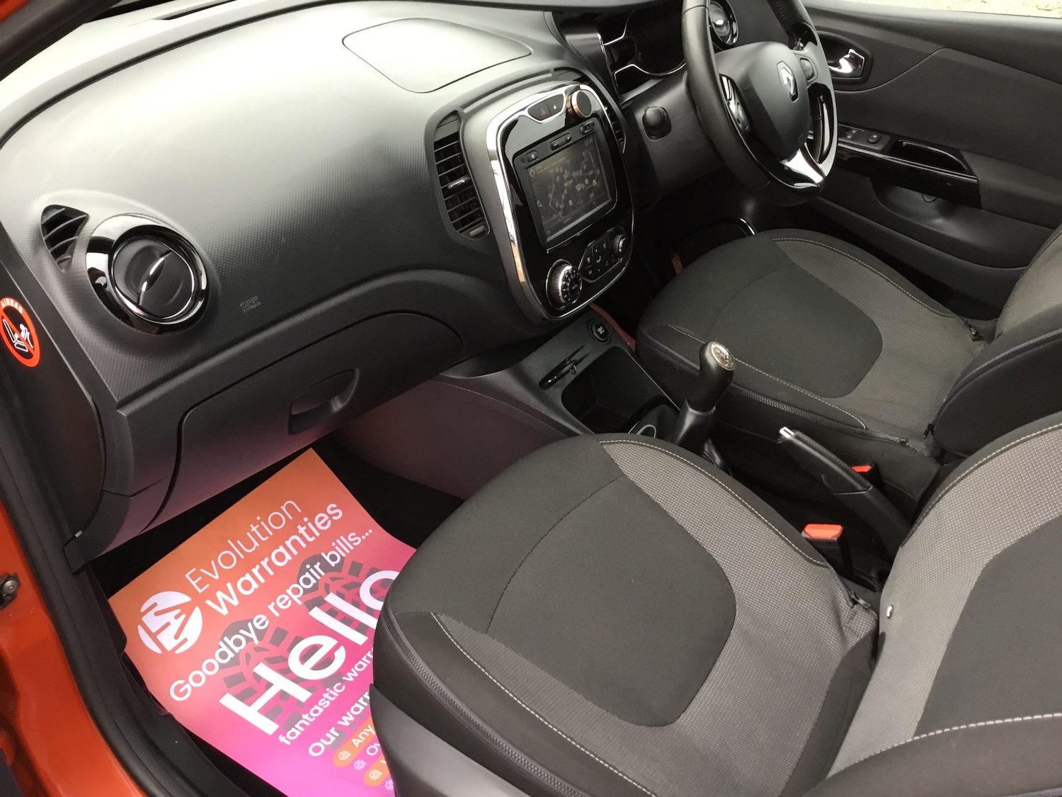 Used Renault Captur 2015 for sale - 76892642: Photo 15