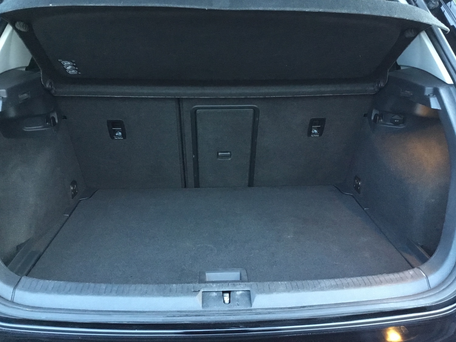 Used Volkswagen Golf 2015 for sale - 77136604: Photo 21