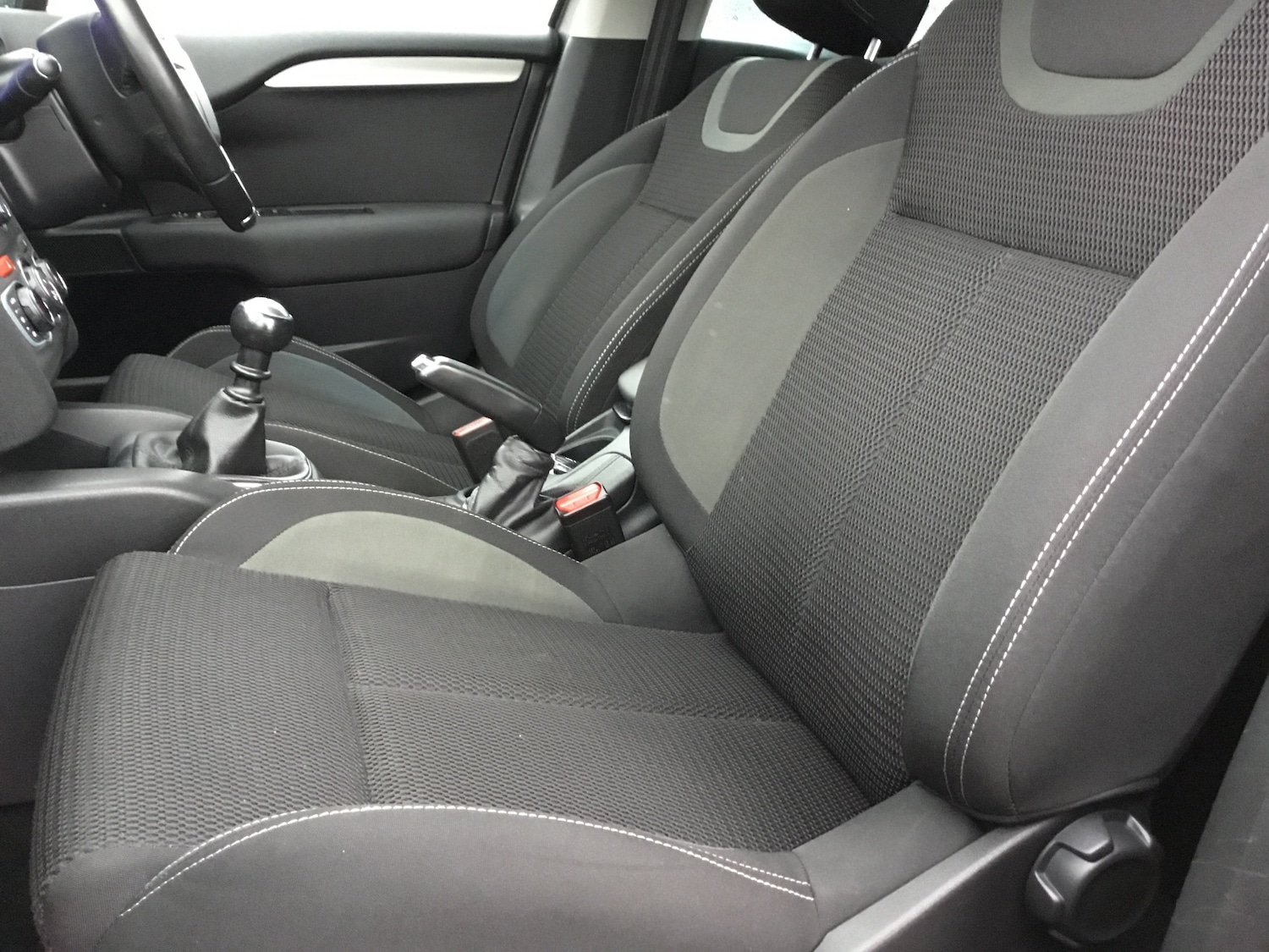 Used Citroen C4 2017 for sale - 76853446: Photo 12