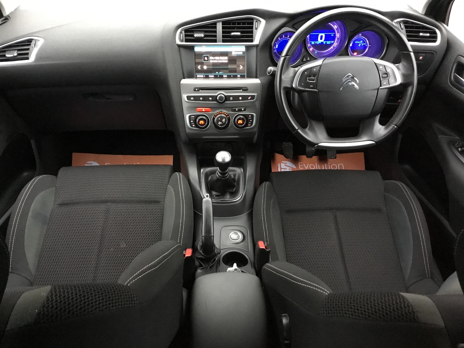 Used Citroen C4 2017 for sale - 76853446: Photo 13