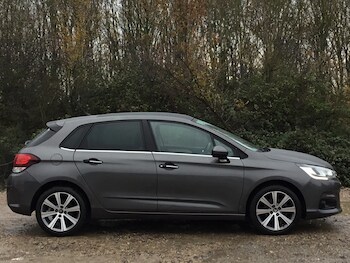 Used Citroen C4 2017 for sale - 76853446: Photo