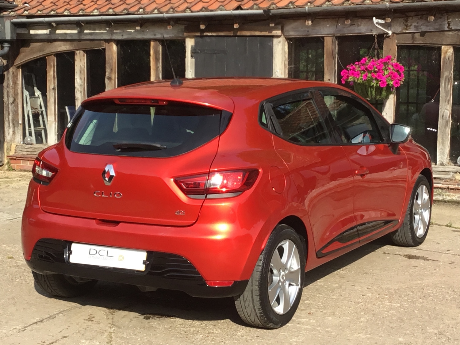 Used Renault Clio 2013 for sale - 76682109: Photo 5