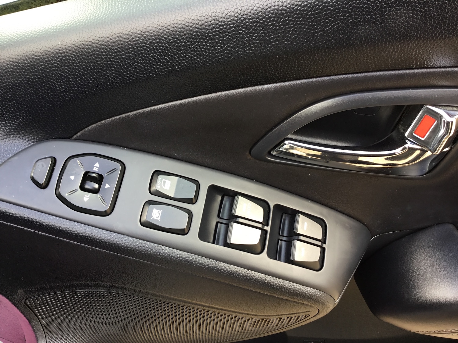 Used Hyundai Ix35 2012 for sale - 76088788: Photo 17