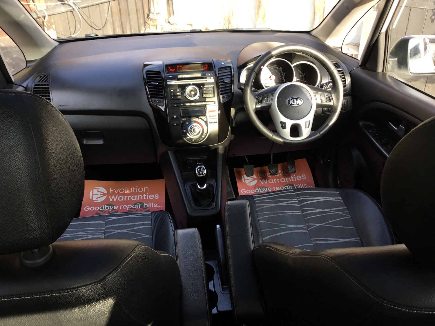 Used Kia Venga 2013 for sale - 76316340: Photo 13