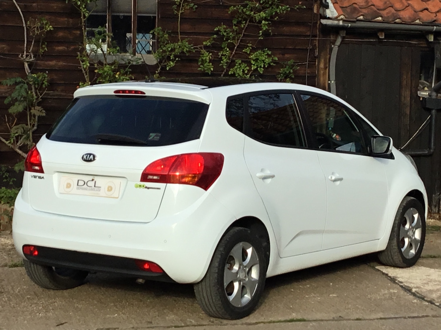 Used Kia Venga 2013 for sale - 76316340: Photo 5