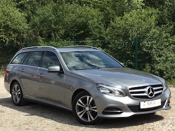 Used Mercedes-Benz E Class 2014 for sale - 78817695: Photo