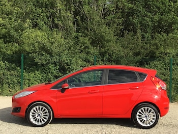 Used Ford Fiesta 2014 for sale - 79456771: Photo