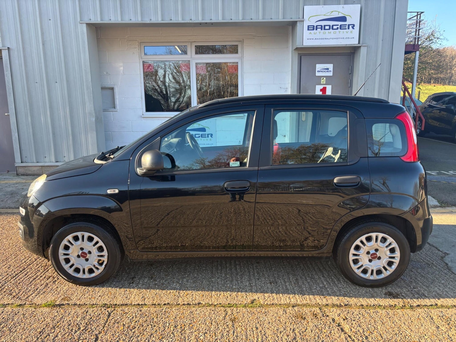 Used Fiat Panda 2015 for sale - 76633361: Photo 2