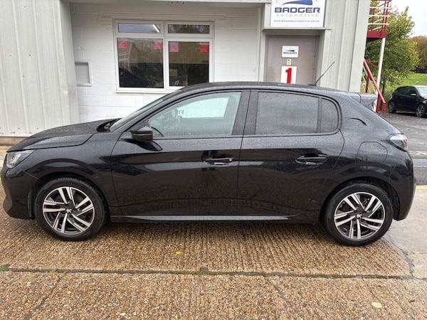 Used Peugeot 208 2023 for sale - 76246883: Photo 3